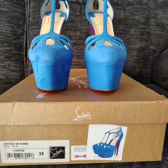 CHRISTIAN LOUBOUTIN Suede Cutout Accent T-Strap Pumps - Picture 3 of 16